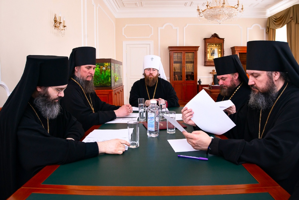 Состоялось заседание Архиерейского совета