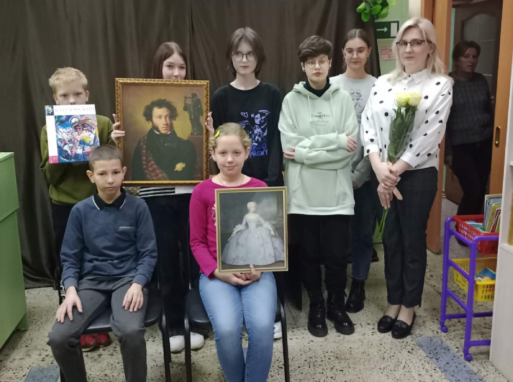Воспитанники воскресной школы «Благовест» посетили библиотеку