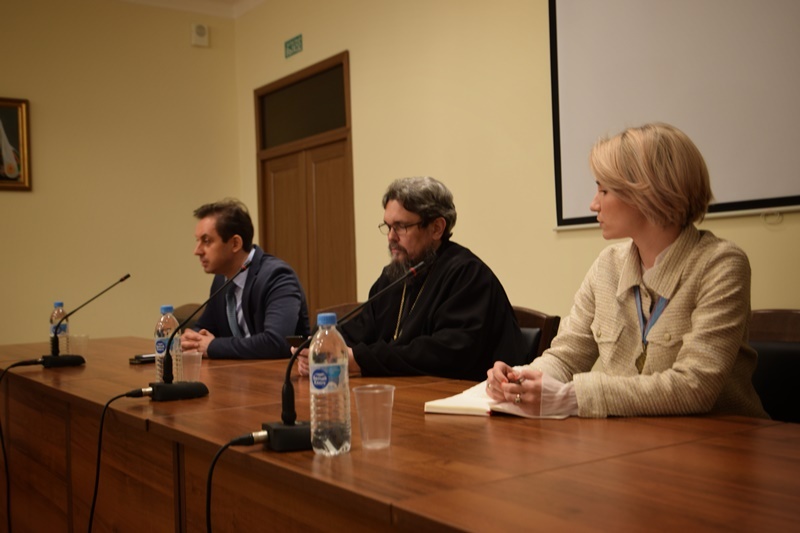 Руководители епархиальных отделов приняли участие в заседании коллегии просветительской направленности