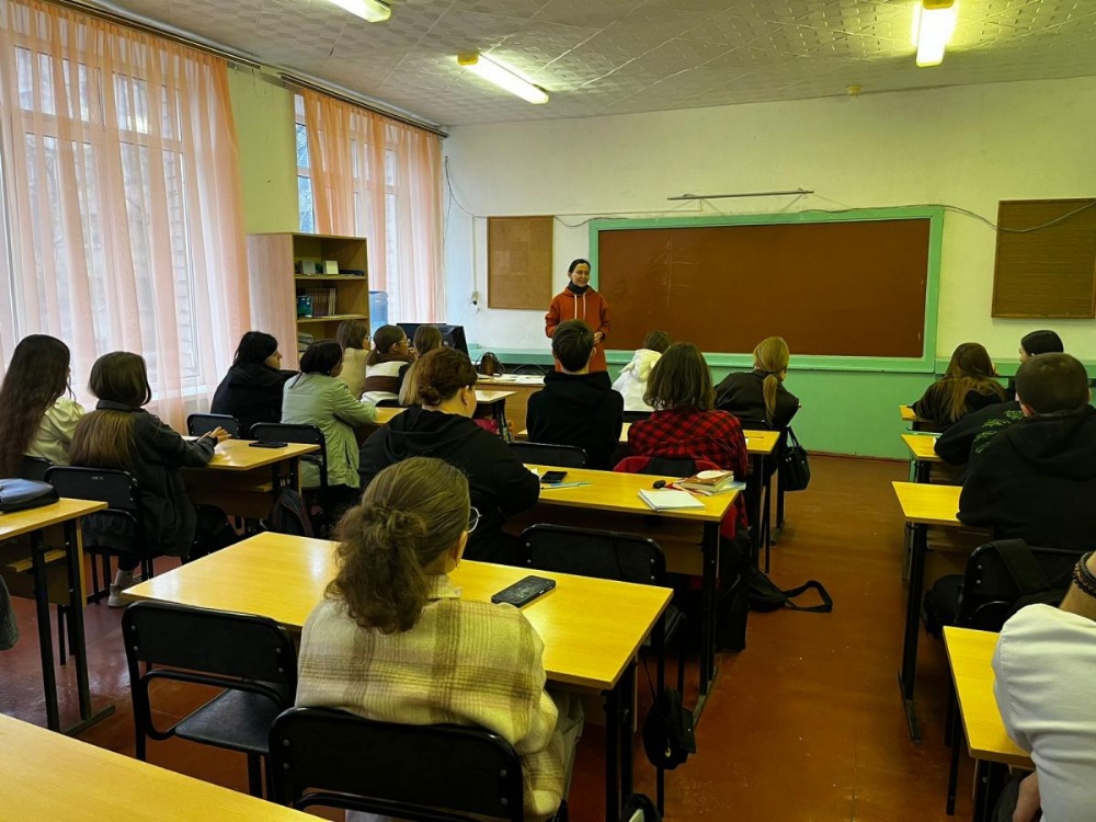 В Марксовском сельскохозяйственном техникуме прошел цикл бесед на тему «Духовность и нравственность в современном мире»