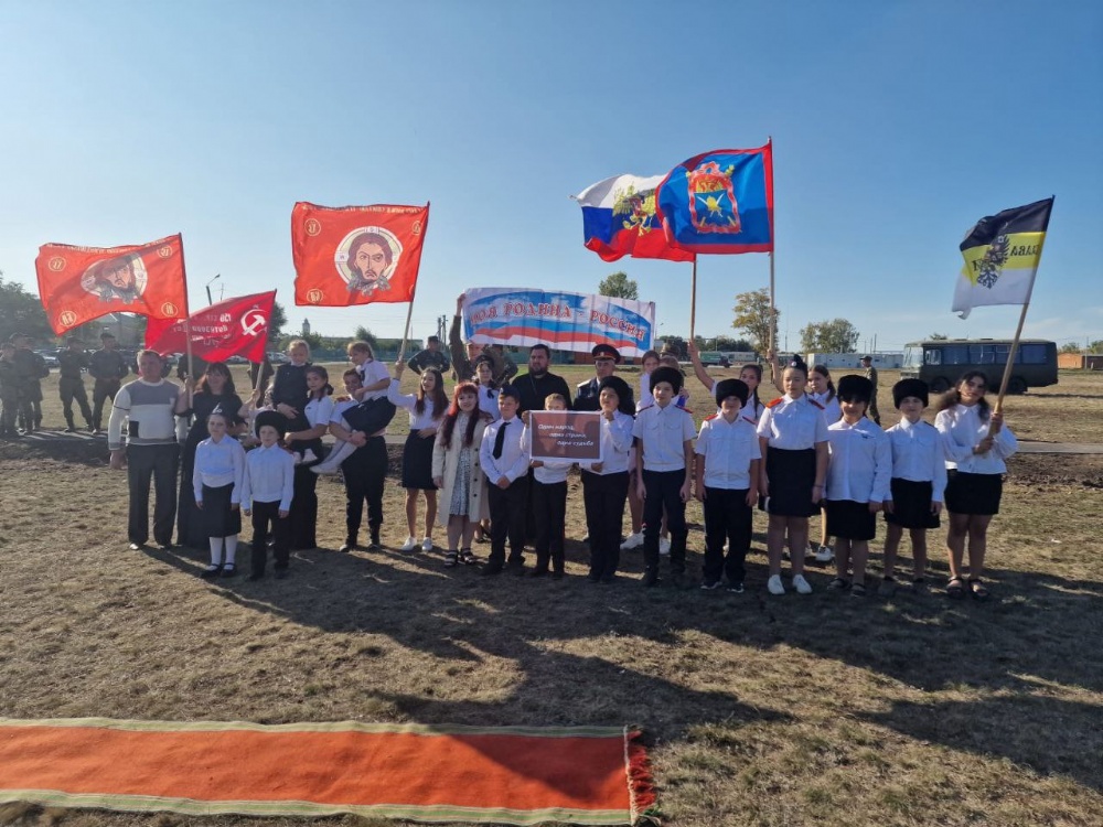 В Пугачеве состоялся патриотический концерт