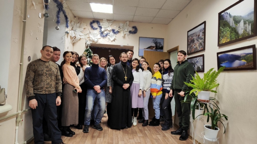 Состоялась рождественская встреча в молодёжном обществе