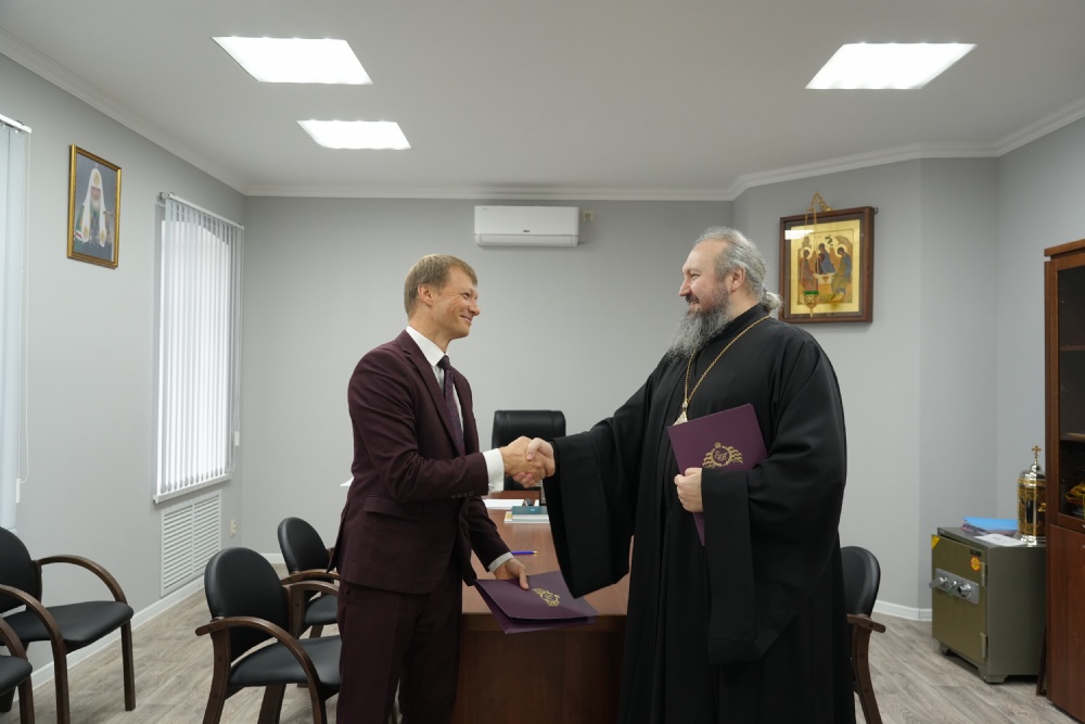 Состоялось подписание договора о сотрудничестве Балаковской епархии с Балаковским филиалом РАНХиГС