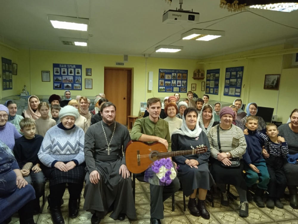 В воскресной школе «Вифлеем» прошел концерт Максима Соколова