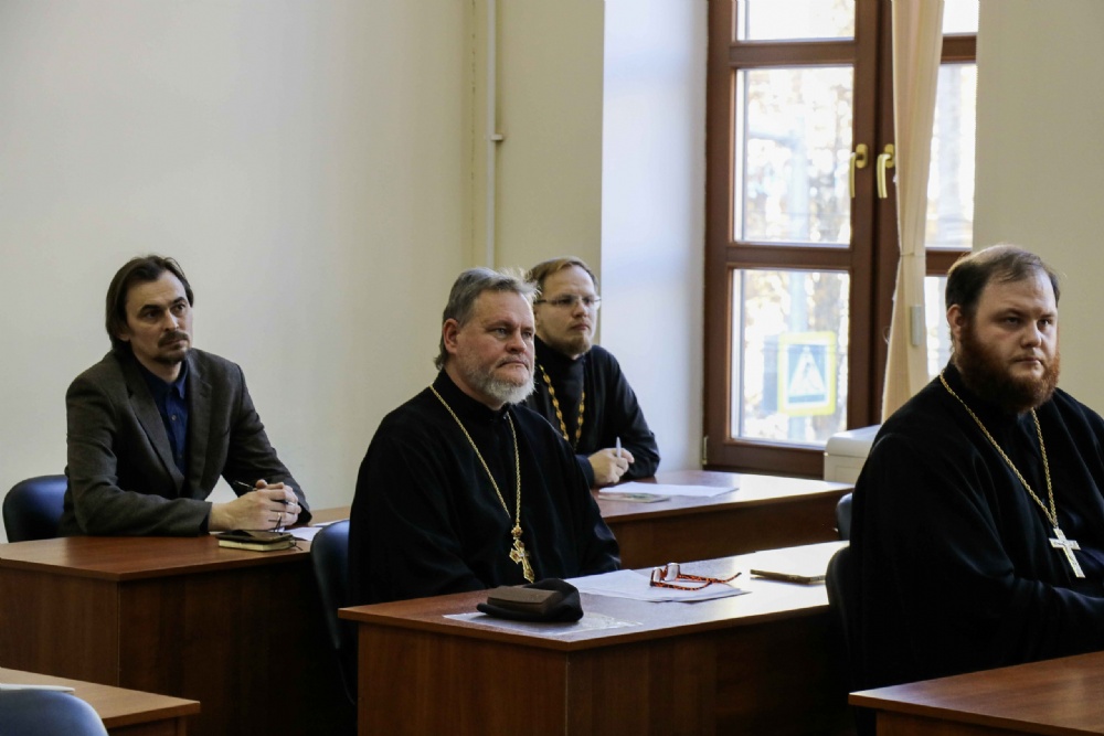 Представители епархии приняли участие в заседании тематических секций Пименовских чтений