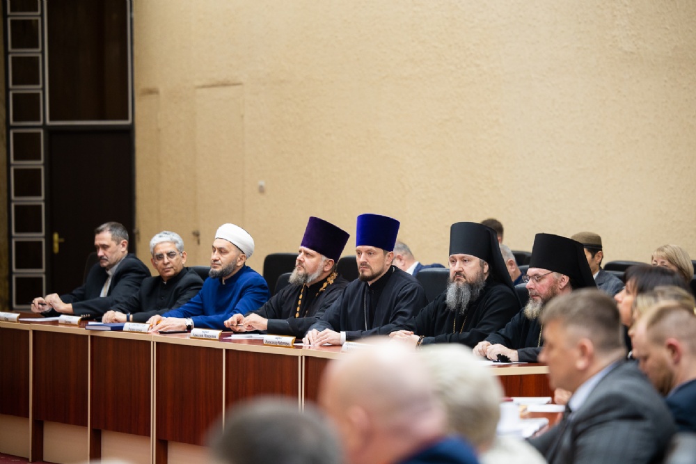 Епископ Варфоломей принял участие в заседании Совета по взаимодействию с национальными и религиозными объединениями
