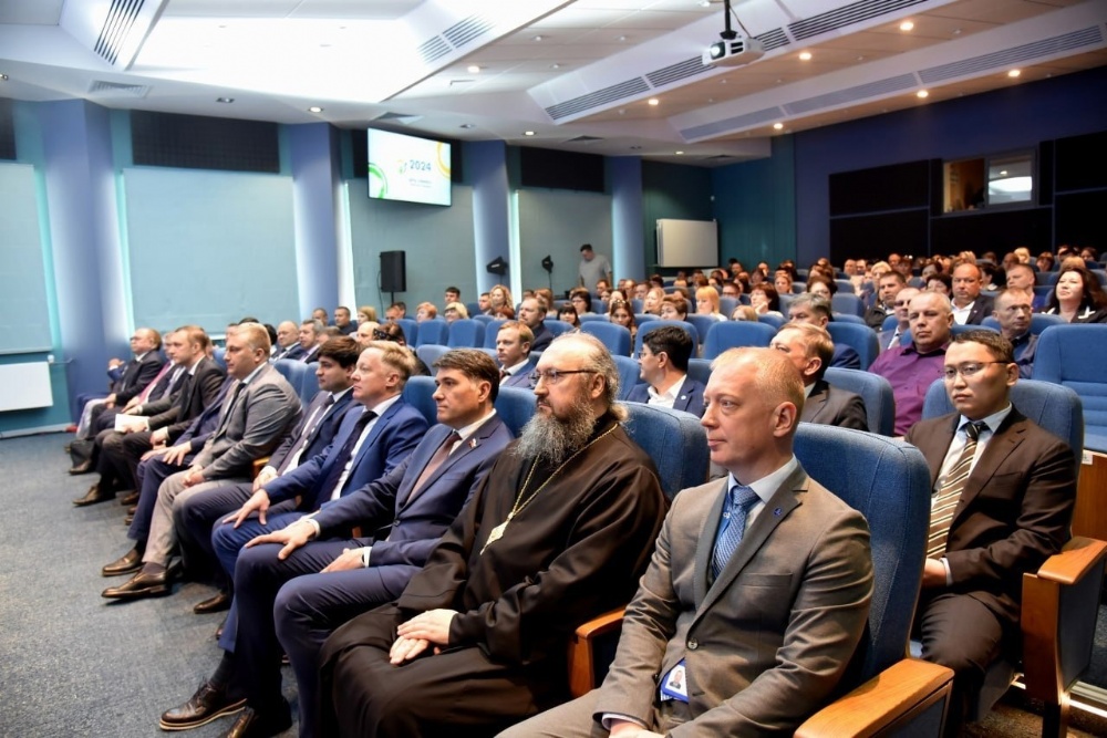 Епископ Варфоломей принял участие в торжественном мероприятии ко Дню химика