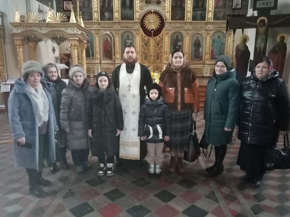 В Свято-Воскресенском кафедральном соборе г. Пугачёва прошла экскурсия для музейных работников