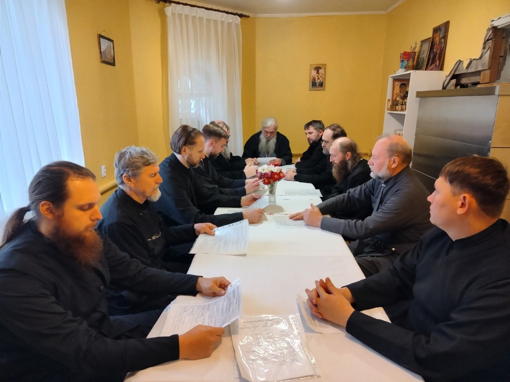 Состоялось собрание духовенства Троицкого благочиния