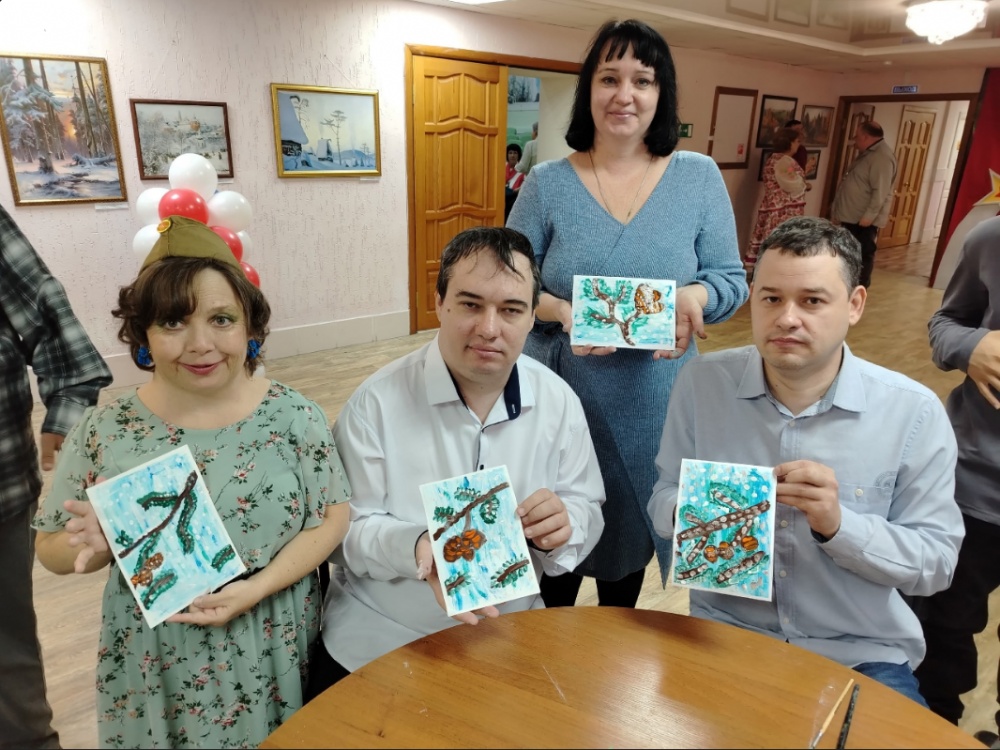 Волонтёры «БлагоДарю64» приняли участие в инклюзивном творческом фестивале