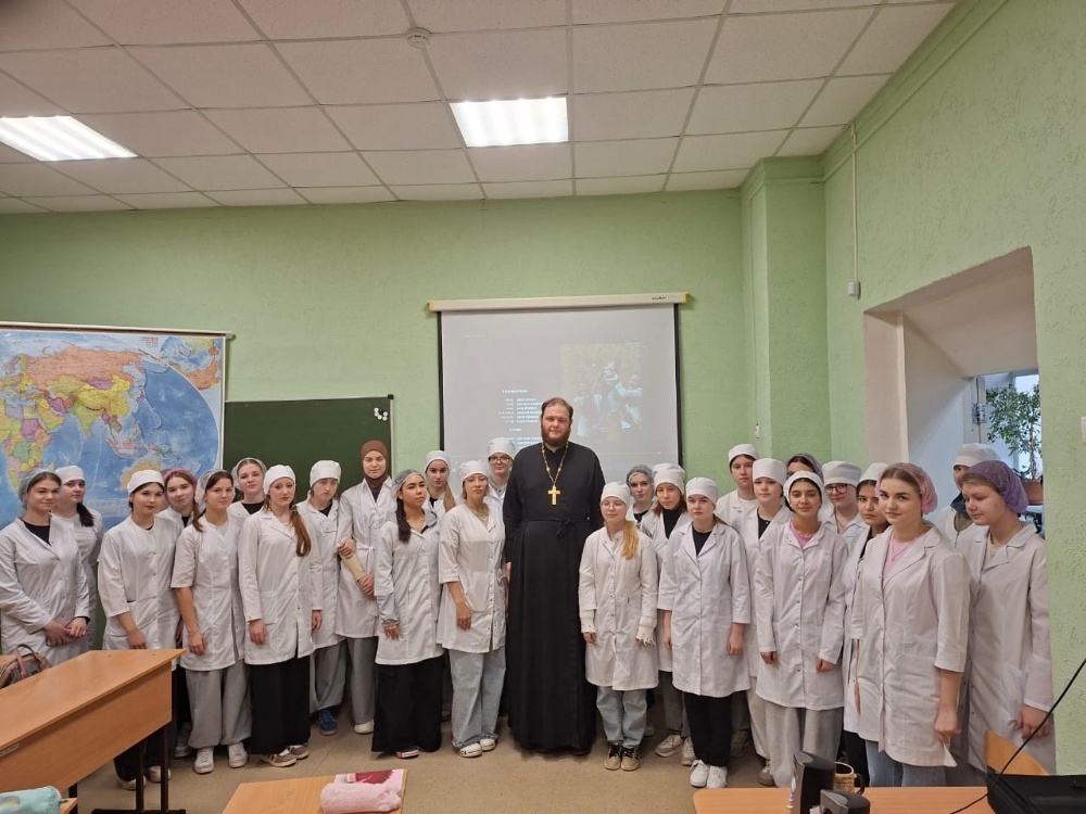 Состоялся просмотр фильма «Мамино письмо» со студентами Балаковского медицинского колледжа