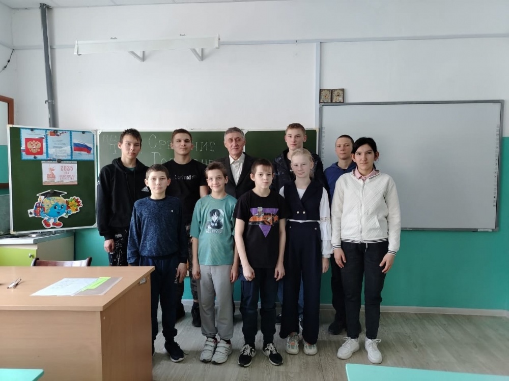 Школьникам рассказали о празднике Сретения Господня