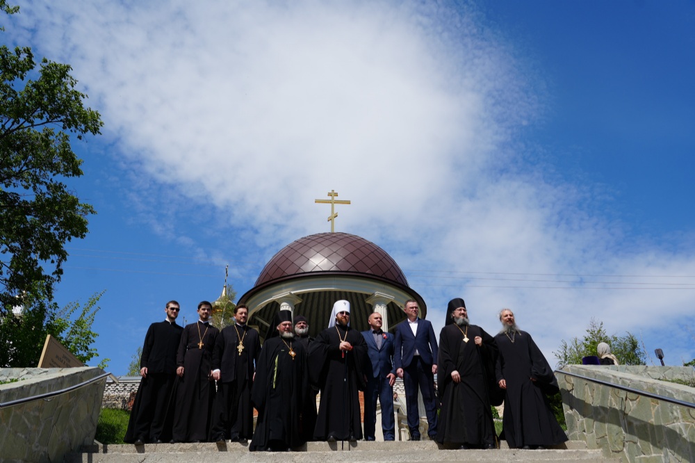 Архиереи Саратовской митрополии посетили Свято-Никольский женский монастырь в п. Монастырский