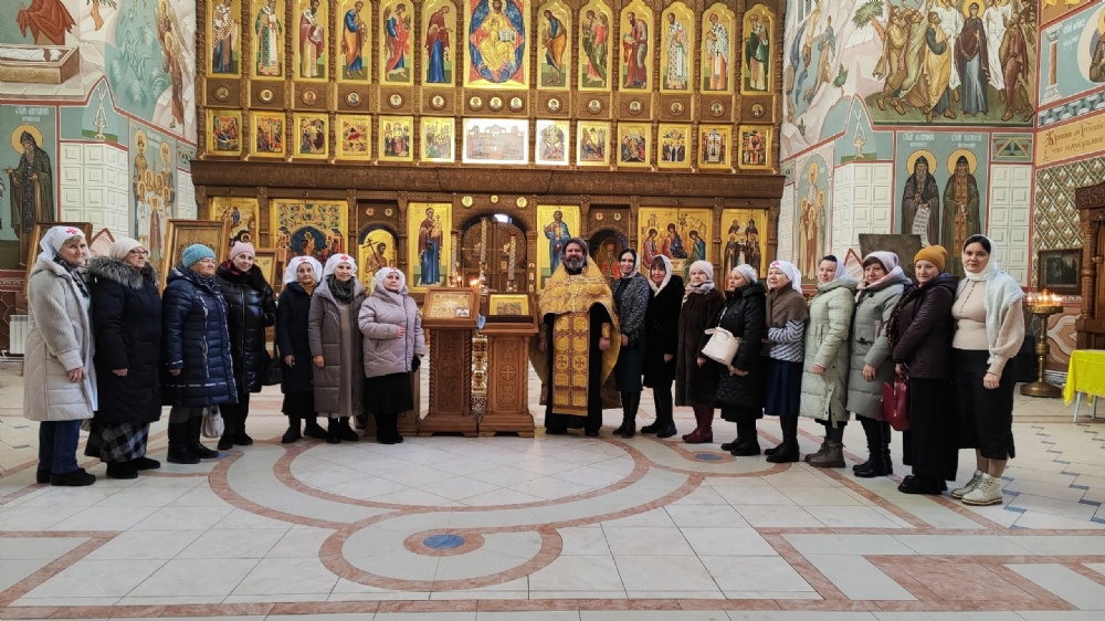 В Свято-Троицком соборе г. Балаково состоялось встреча по вопросам социального служения
