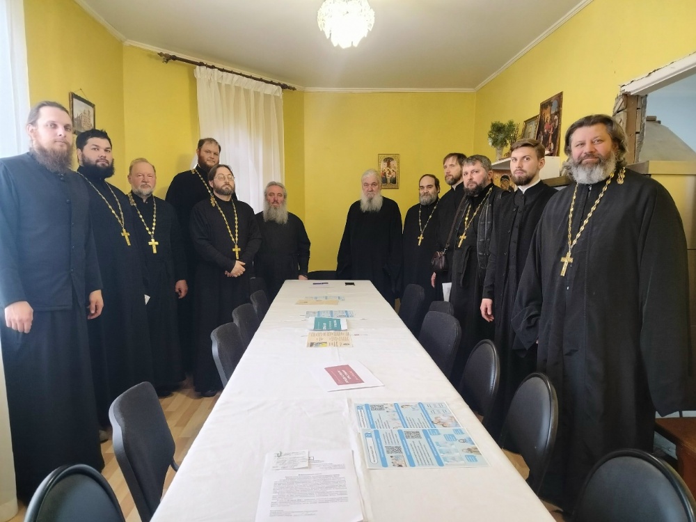 Прошло собрание духовенства Троицкого благочиния