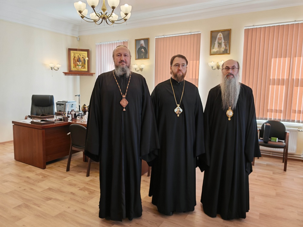 В Балаковском епархиальном управлении состоялась передача дел Балаковской епархии