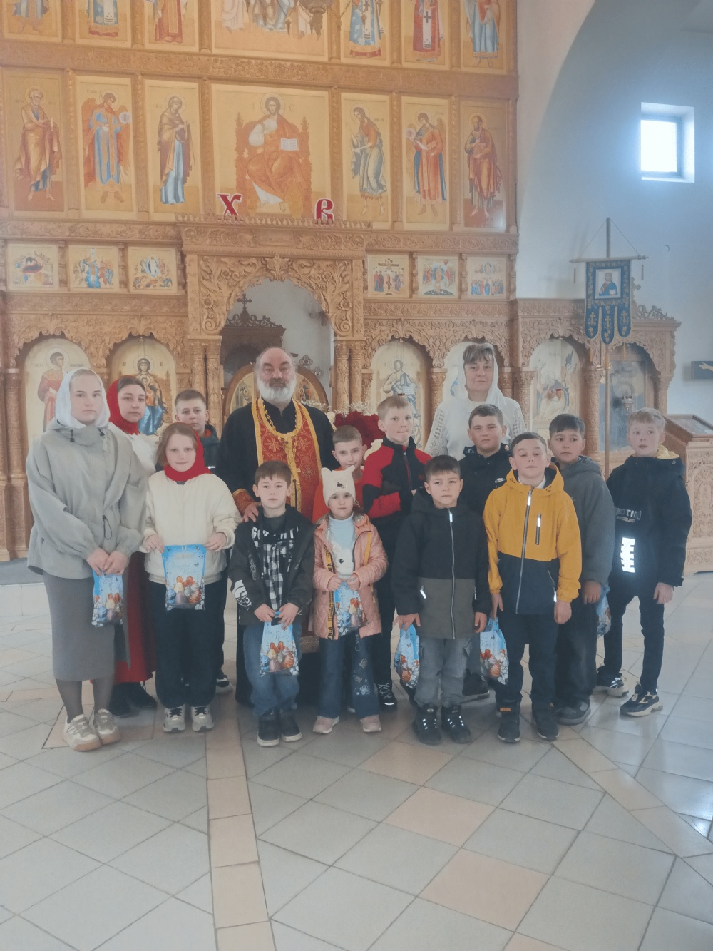 Пасхальные торжества в воскресных школах и на приходах Балаковской епархии