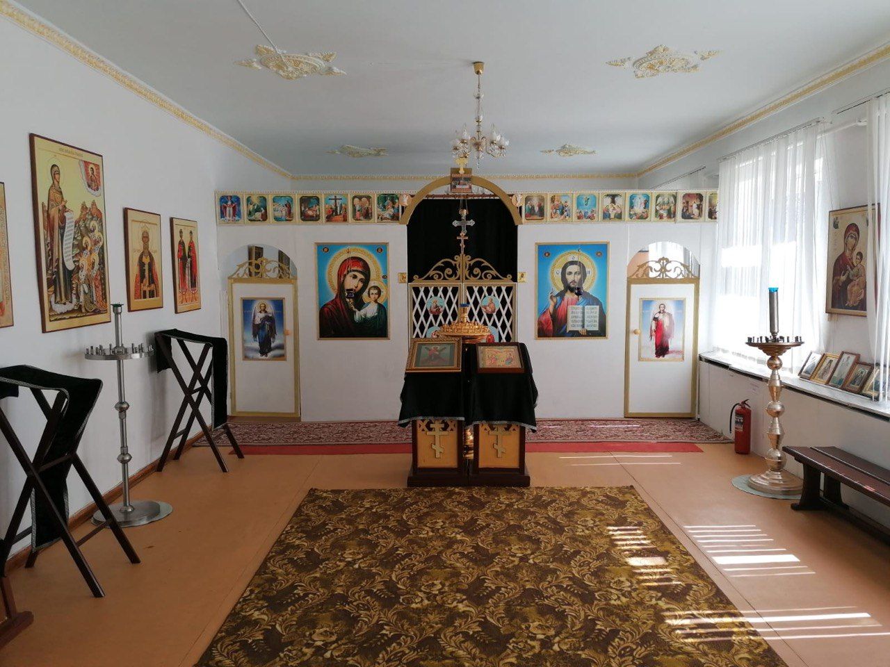 Храм во имя святого апостола Андрея Первозванного п. Новониколаевский
