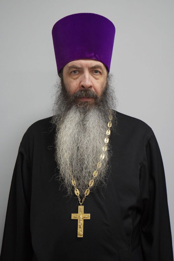 Священник Андрей Андреев