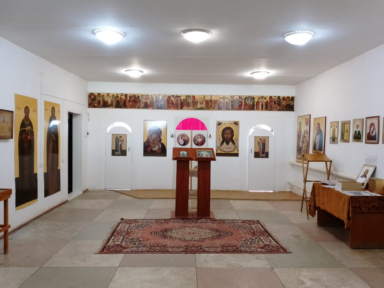 Храм в честь Боголюбской иконы Божией Матери с. Хлебновка