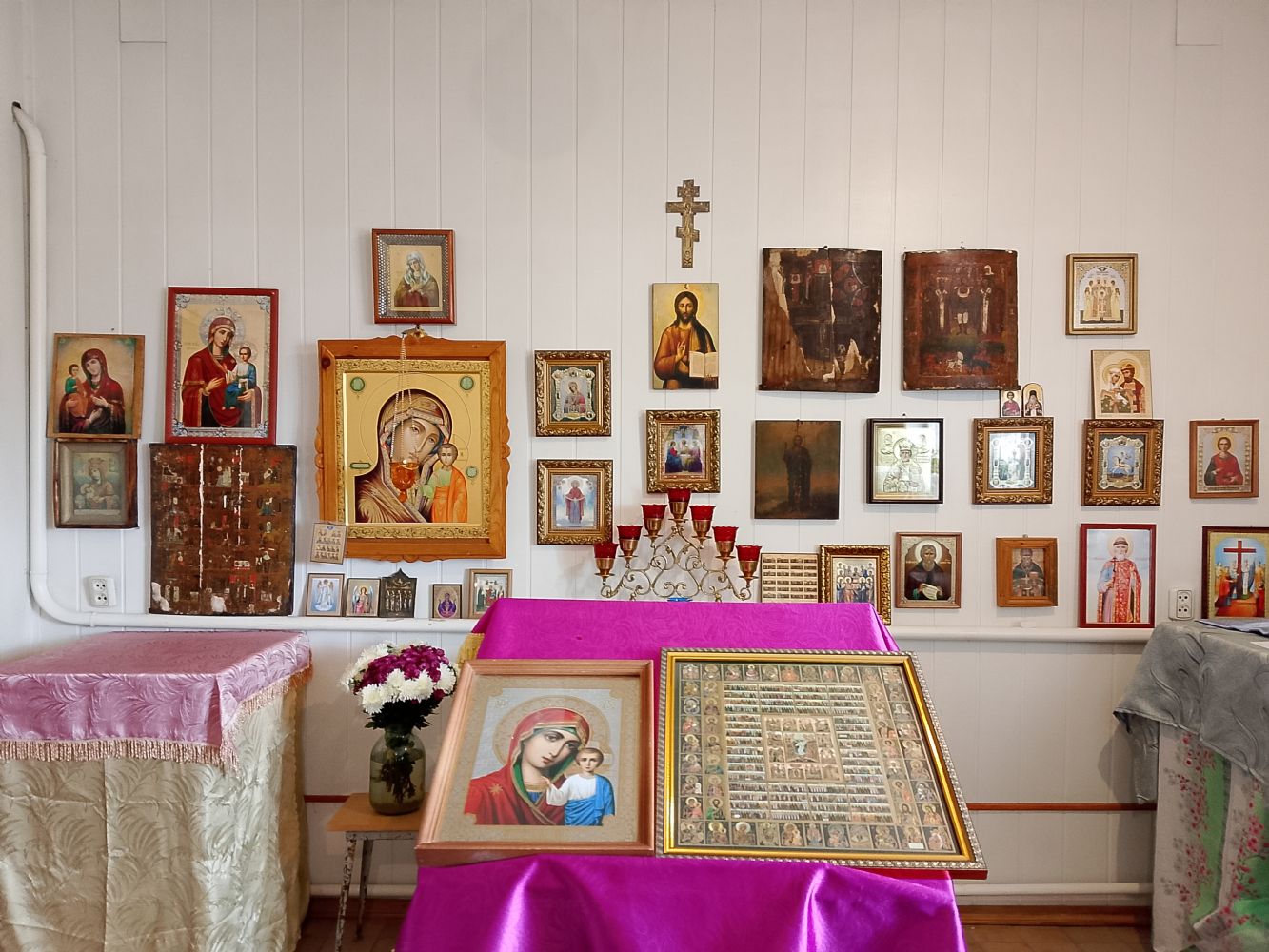 Молельная комната в честь Казанской иконы Божией Матери с. Березовая Лука